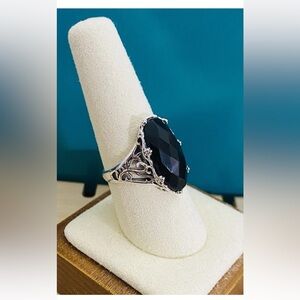 Shivam Black Onyx Scroll Ring Size 8